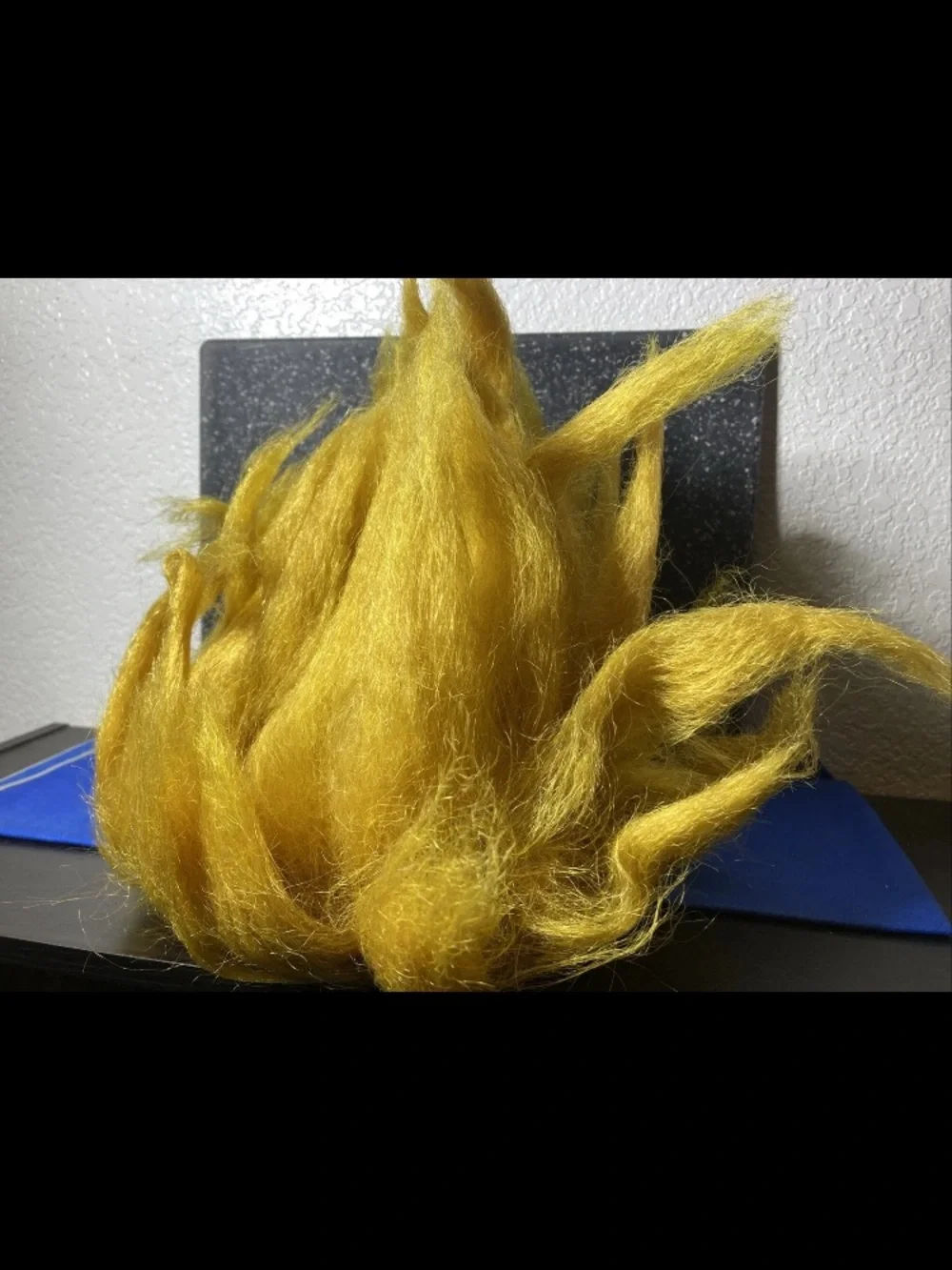 Spirit Super Saiyan Vegeta Wig - Gold - Picture 4 of 6
